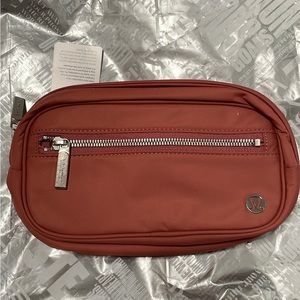 Lululemon Wunderlust Belt Bag NWT
